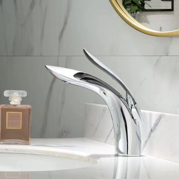Chrome Sweda Modern Basin mixer