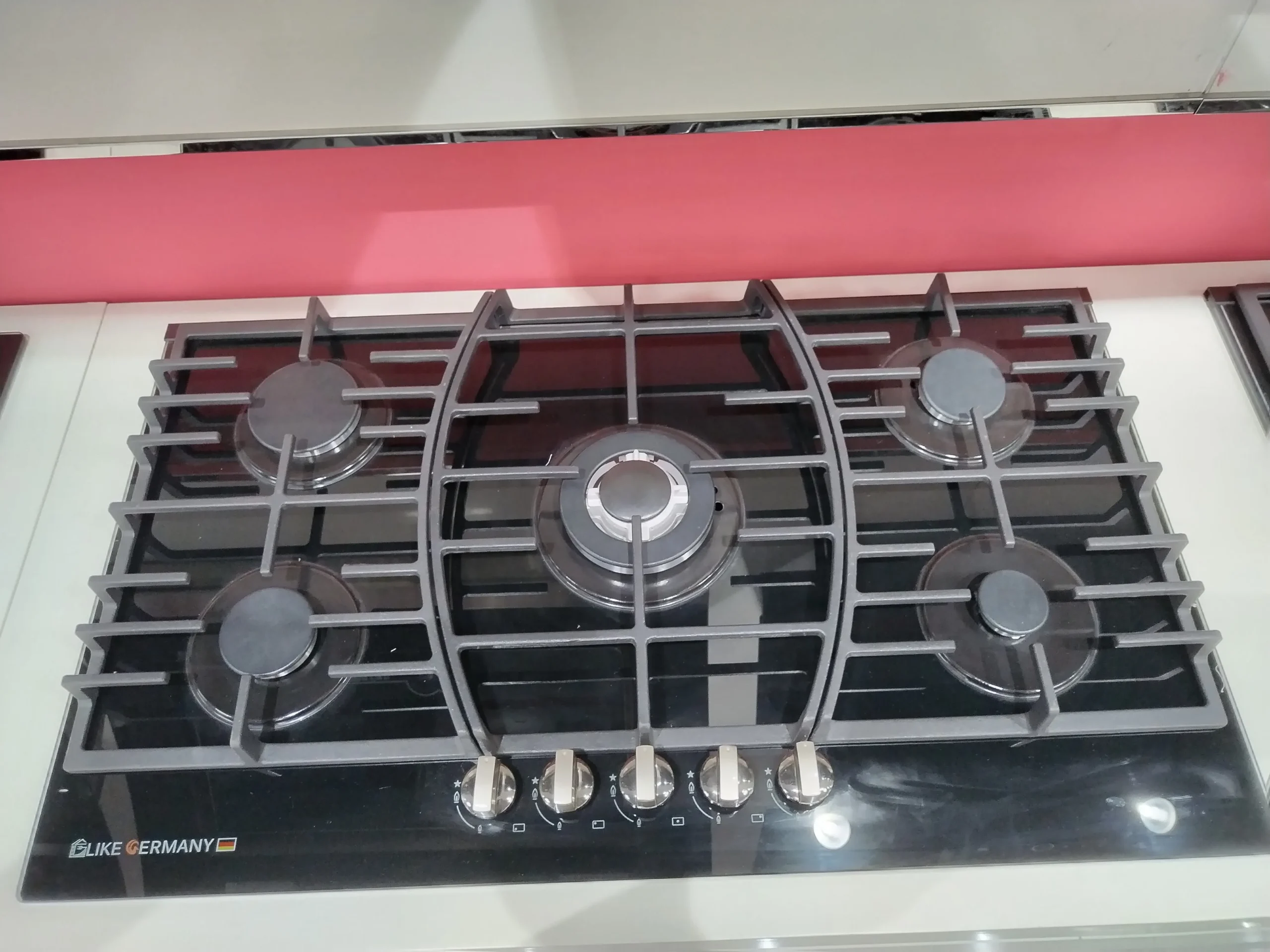 main-image-4 main-image-4